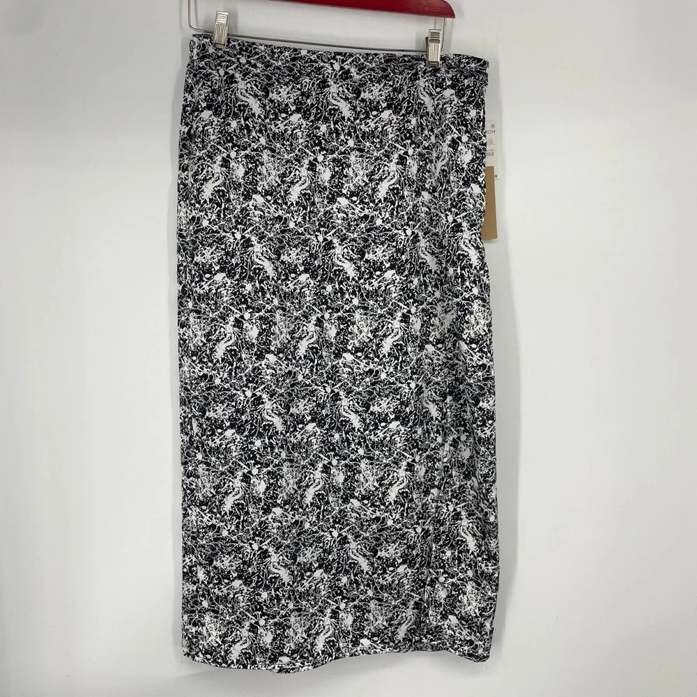 NWT Halogen Nordstrom White and Black Paint Drip Skirt medium